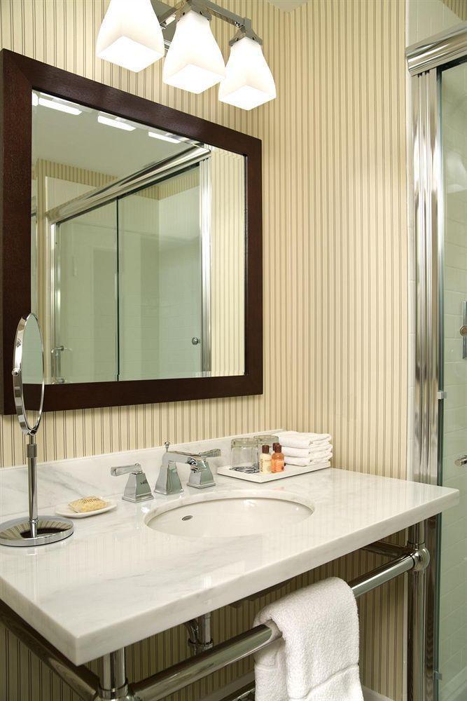 Sheraton St Paul Hotel 4*